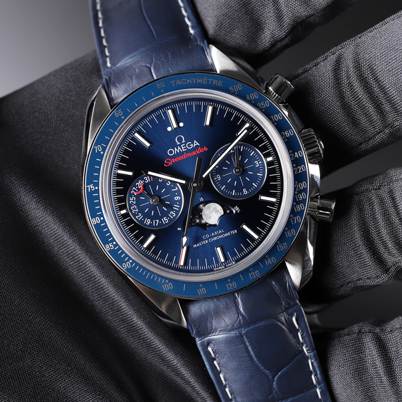 Omega speedmaster Moonphase Chronograph