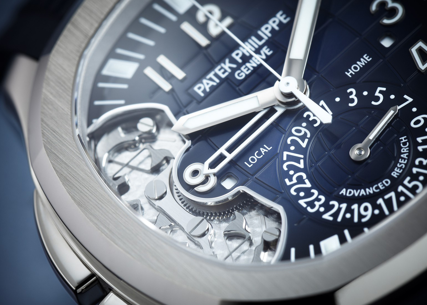 Patek Philippe Advanced Research Aquanaut Travel Time