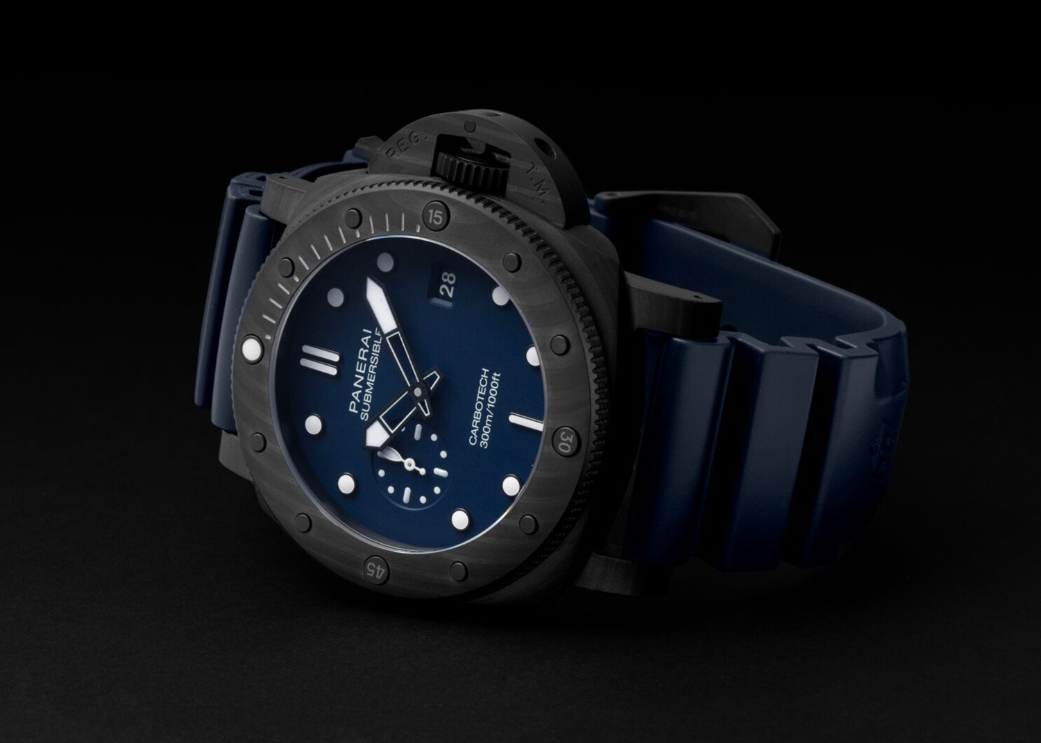 Panerai Submersible QuarantaQuattro Carbotech™