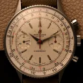 A 1970s Breitling Chronomat ref. 808 🎞

A 37 mm steel case, telemeter bezel, and a white dial marked by time, with a patina that makes every detail stand out. Red chronograph accents add just the right touch of energy, while the iconic Venus 175 beats inside.

Vintage, bold, and unmistakably Breitling.

Starting from 114.–/month on watchdreamer.com

#Breitling #VintageChronograph #CollectorsWatch