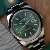 A watch that speaks for itself 🍃

Starting from 208.–/month on watchdreamer.com

#rolex  #datejust  #oysterperpetual