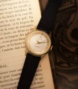 Universal Genève Classique