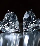 LOEV The Heart Stud - 2 tcw