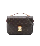 Louis Vuitton Pochette Métis