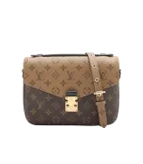 Louis Vuitton Pochette Metis