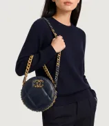 Chanel CHANEL 19