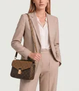 Louis Vuitton Pochette Metis
