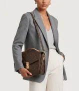 Louis Vuitton Pochette Metis