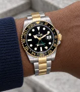 Rolex GMT-Master II 116713LN