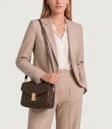 Louis Vuitton Pochette Metis