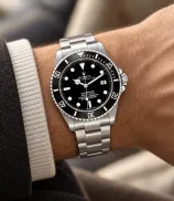 Rolex Sea-Dweller 16660