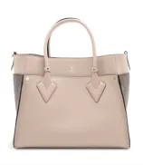 Louis Vuitton On My Side