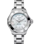 TAG Heuer Aquaracer Professional 200 Solargraph